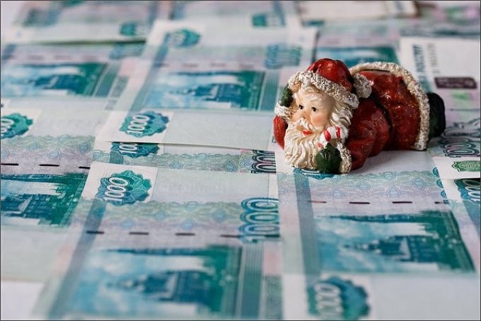 Народні прикмети на Новий рік, щоб гроші водилися, вийти заміж, завагітніти, на здоров'я, щастя, удачу, любов, бажання. Прикмети на Новий рік: про ялинку, новорічний стіл, іграшки