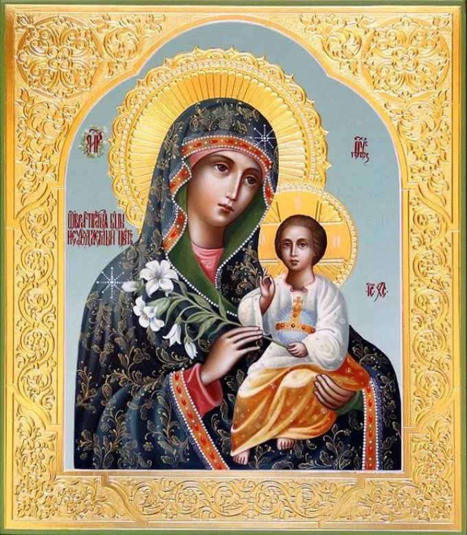 Молитви на довге і щасливе життя. Які молитви і якому святому читати про зміну життя на краще, для залучення грошей в життя, щастя, здоров'я, удачі, для щасливого сімейного життя: текст молитов