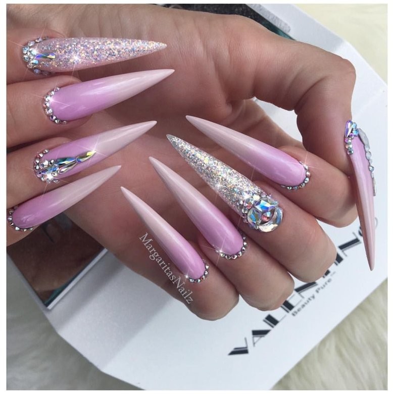 Стилеты ногти короткие